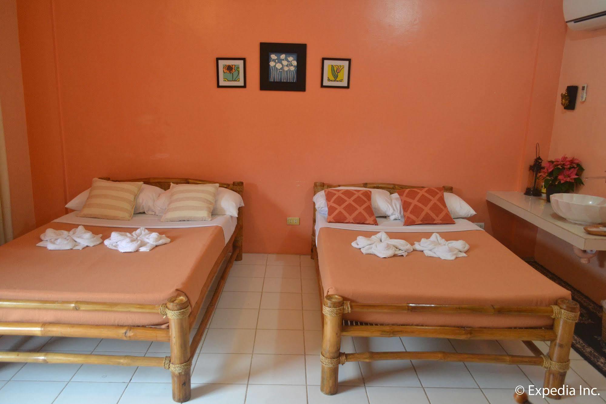 Lazea Tagaytay Inn Tagaytay City Εξωτερικό φωτογραφία