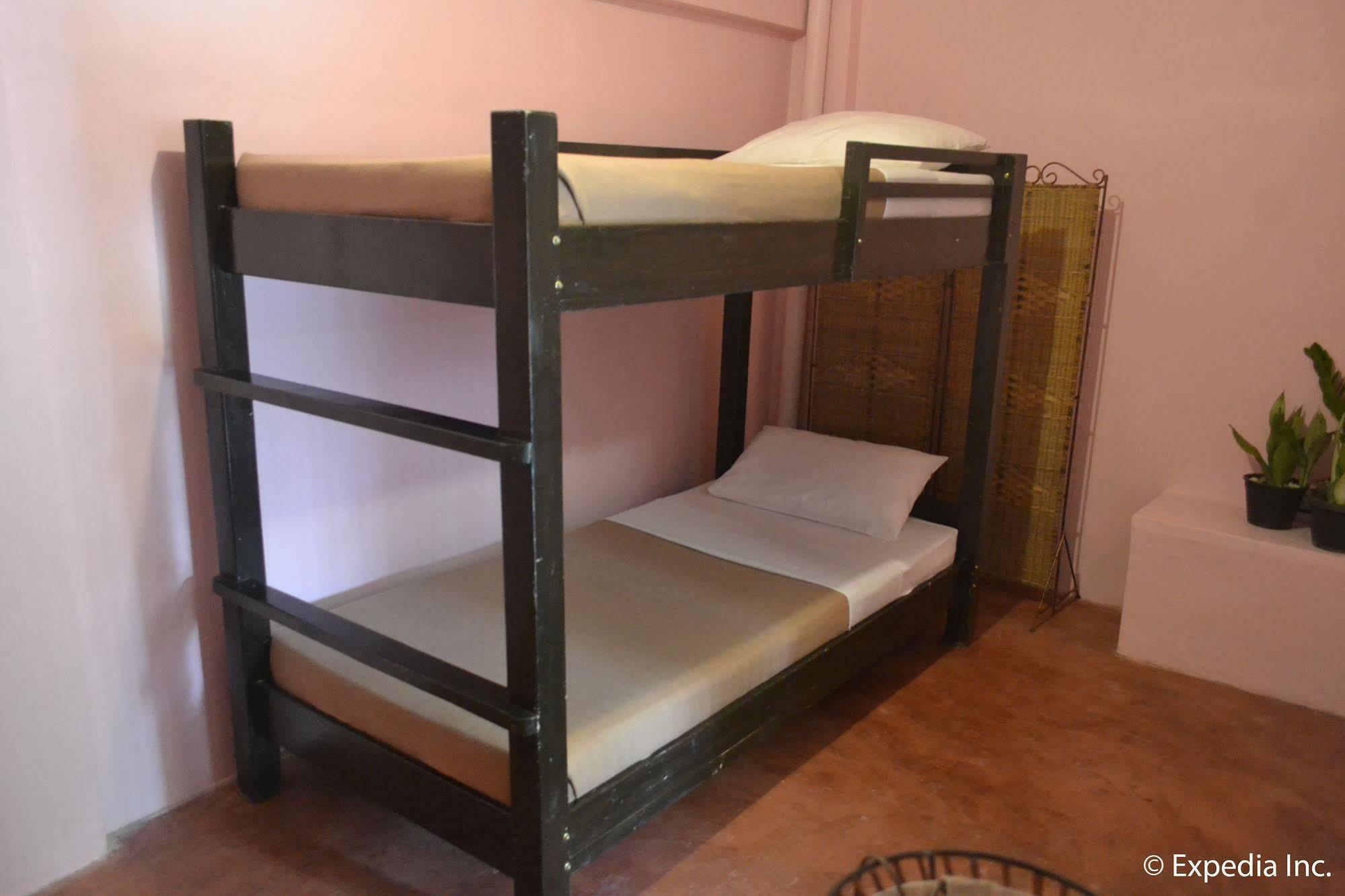 Lazea Tagaytay Inn Tagaytay City Εξωτερικό φωτογραφία